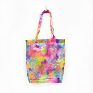 чанта за пазаруване с ярък цвят